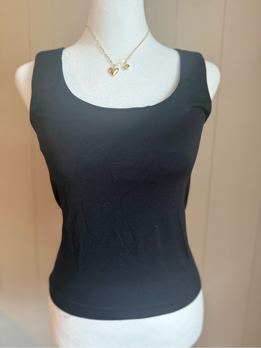 Classic Black Scoop Neck Women's Tank Top size S